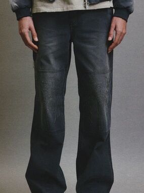 C.E.E.C Ceec LA Men's Black Embroided Angels Grey Jeans, Small